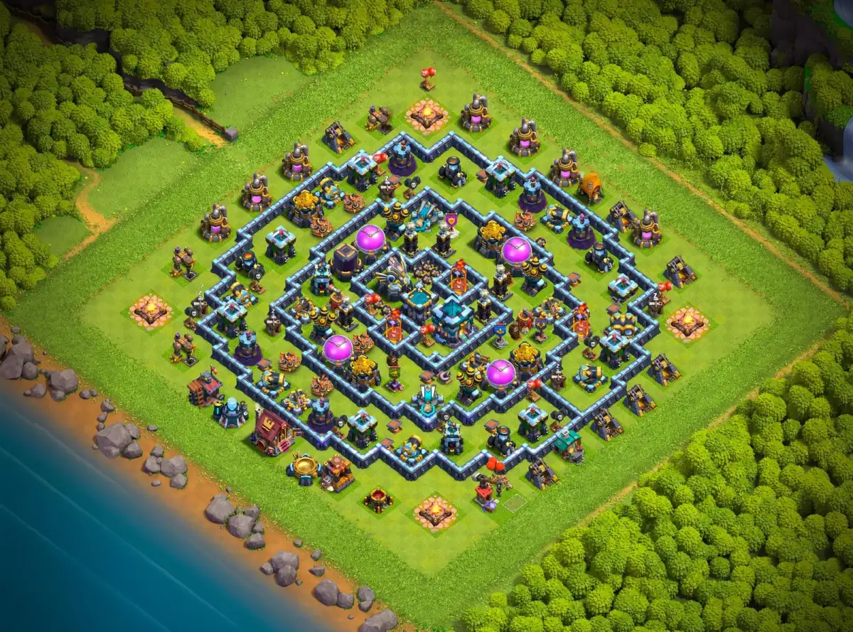 TH13 Anti 3 Star Hybrid Base Layout for Clash of Clans